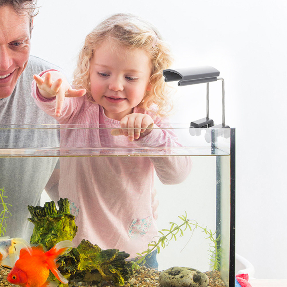 قطعتان من حامل إضاءة حوض السمك - مراجعة Aquarium Planted Plants وسعره